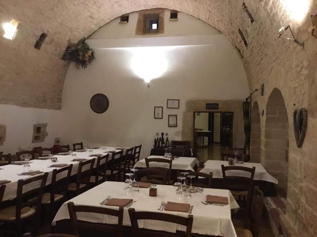 蒙特堡Masseria Citulo Il Pino Grande别墅 外观 照片